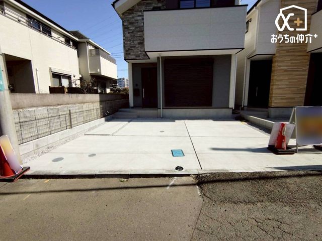  ���J�[�X�y�[�X����2�䕪����