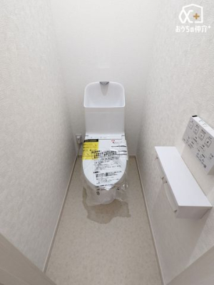 �g�C�� 2�K�̉������֍��t�g�C���ł��B