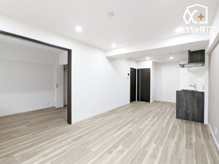 ���r���O �����݂̂���i�`�������e�C�X�g��LDK�B�̂�т肭�낮�\�t�@��Ƌ��u���āA����Ȃ邨�C�ɓ���̋�ԂɁB