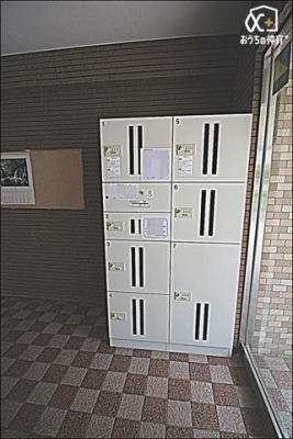 ���̑� �s�ݎ��ɂ��֗��ȑ�z�{�b�N�X�����I��؂Ȃ��ו����J�ɔG���S�z���Ȃ��A�Ĕz�B���K�v���Ȃ��̂ŊO�o�������S�ł��B