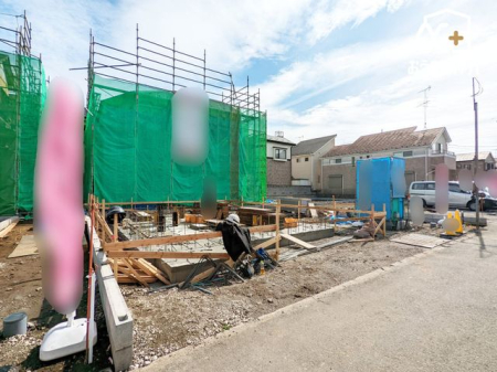 ���̑� �L�b�`������̓��r���O�S�̂����n����Ԏ��ł��B���q�l���V�ԗl�q�������Ȃ���̂�������_�C�j���O�e�[�u���Ŋw�K���邨�q�l�ɂ�����ƃA�h�o�C�X���ł���݌v�ł��B