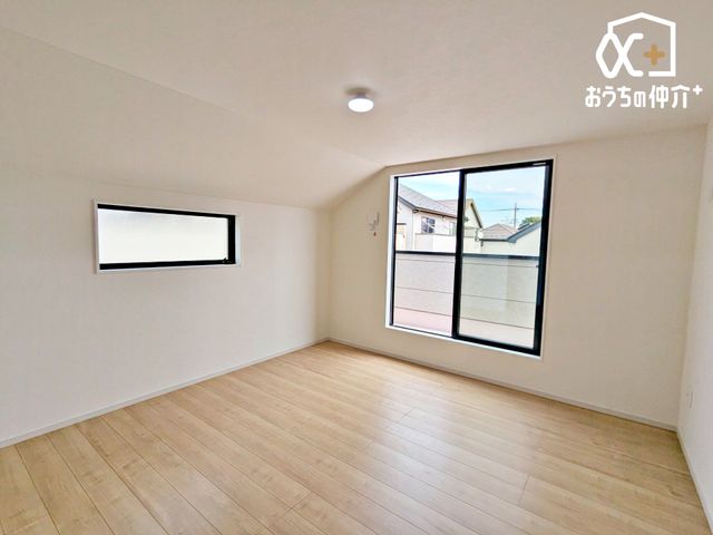 ���̑� ���������锒�ǂƖؖڏ��̗m���B���[�t�ŕЕt���ȒP�B�x�b�h�Ɗ���u���Ă�������������A�w�K���ɏW���ł��閾�邢��Ԃł��B�����͏��ւ⃊���[�g�w�K�X�y�[�X�Ƃ��Ă�����B���C���₷�����ŔN�����K�B