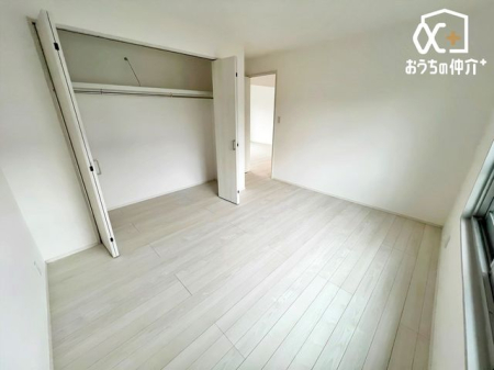 �Q�� �Ƌ�̔z�u�����₷���V���v���Ȃ������B�l�X�Ȑ����X�^�C����V�[���ɑΉ����\�ł��ˁB