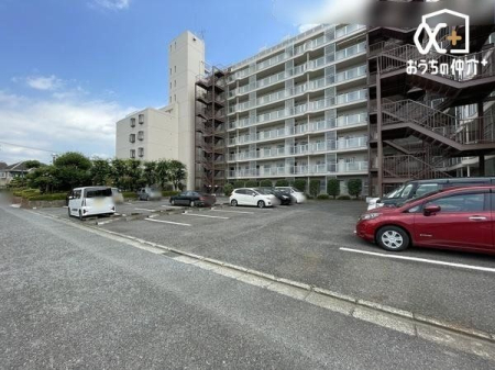 ���ԏ� ���Ԃ��������̂��q�l�ɂ����S�Ȓ��ԏꊮ���̕����ƂȂ��Ă���܂��B