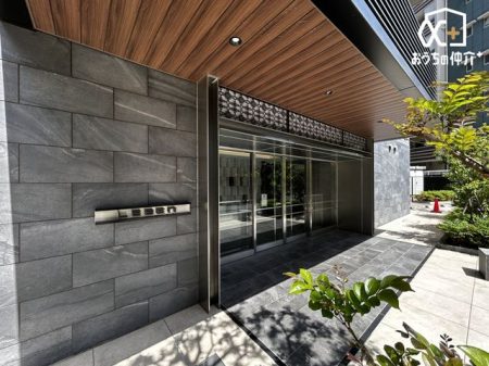 �G���g�����X ���p�{�݁A�~�n�͂�����Ƃ������̍s���͂��������ɂȂ�܂��B�����x���n�ɑ����^�΂�Ă݂܂��񂩁H���ЃX�^�b�t�����ē��������܂��B