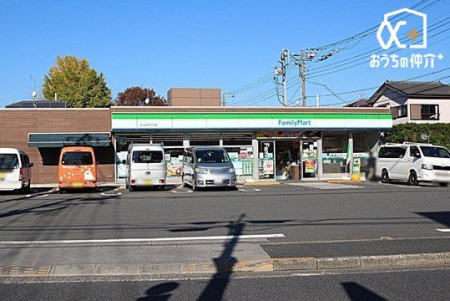 ���ӊ� �t�@�~���[�}�[�g�ԏ�����4���ړX �k��6���B 410m