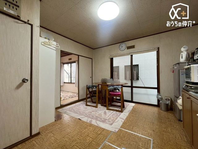 ���r���O ���_�C�j���O�L�b�`��