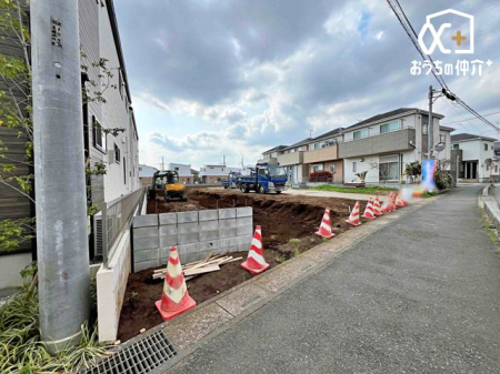 ���n�y�n�ʐ^ ���z�����Ȃ��̔��n�ł��B���D���ȍH���X�E�n�E�X���[�J�[���Ō��z�\�ł��B�O�ʓ��H��10.02���ɖʂ��̌��E�ʕ��ǍD�I