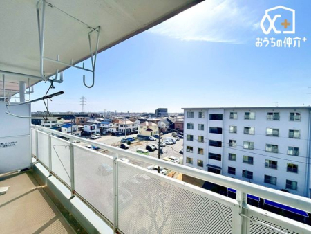 �o���R�j�[ -