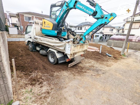 ���̑� �L�b�`������̓��r���O�S�̂����n����Ԏ��ł��B���q�l���V�ԗl�q�������Ȃ���̂�������_�C�j���O�e�[�u���Ŋw�K���邨�q�l�ɂ�����ƃA�h�o�C�X���ł���݌v�ł��B