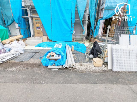  �J�[�X�y�[�X��2�䂠��B���]�Ԃ��߂�X�y�[�X�Ƃ��Ă����p���������܂��B���Ԃł̗��q�ɂ��Ή��ł��܂��I