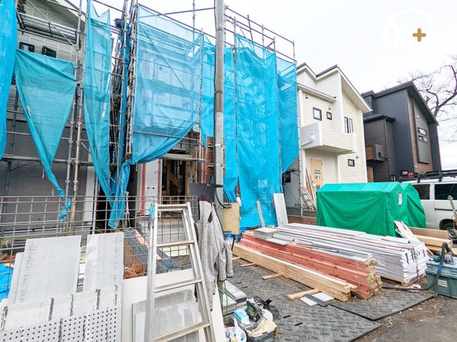 ���̑� �L�b�`������̓��r���O�S�̂����n����Ԏ��ł��B���q�l���V�ԗl�q�������Ȃ���̂�������_�C�j���O�e�[�u���Ŋw�K���邨�q�l�ɂ�����ƃA�h�o�C�X���ł���݌v�ł��B