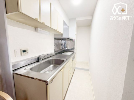 �L�b�`�� ������[�I�t���̃L�b�`���͔���߂�΃X�b�L���Еt���܂��B