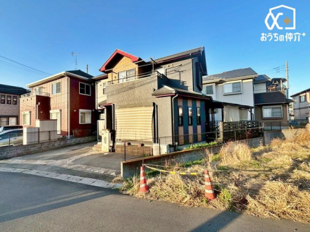 ���n�O�ώʐ^ �`Appearance�`�J�b�R�ǂ��O�ρB�ƑI�т͊O�ς���������Ă����B ���ƈႤ�Z�F�̊O�ς͂܂�Œ������z�̂悤�B���̃X�}�[�g�ȘȂ܂��ɂ������~�߂Ă��܂������ɂȂ�܂��B