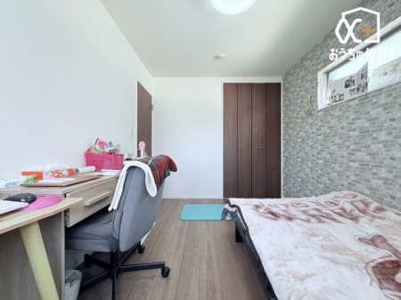 �q������ �q�ǂ��̐�����D�����������K�ȋ�ԁB���������N���N����A���q�l���g�̃X�y�[�X�Ƃ��Ă������ł��傤���B