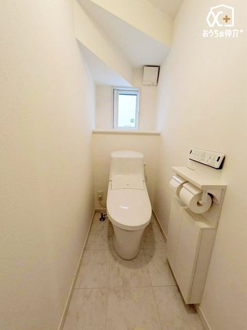 �g�C�� �`Toilet�`�������̂���g�C���ł��B�������E�H�V�����b�g�@�\�t��