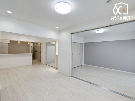 ���r���O ���邢�z�˂����������݁A�Ƒ��c���̎����߂������r���O�_�C�j���O�B����A���n�ɂėz�����������m���߂��������B