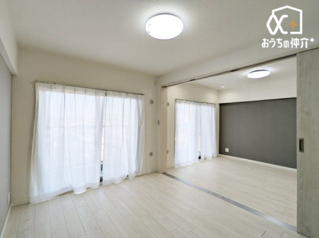 �Q�� �Q���ɂ������߂Ȗ�U���m���I�o���R�j�[�ɖʂ������邢�������ŊJ����������܂��B