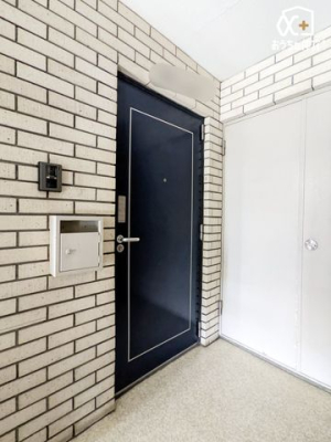 ���� �O���猩�����ւ܂��̗l�q�ł��B���񌻒n�ɑ����^��ł��������������������B