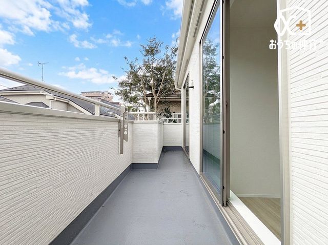 �o���R�j�[ �z������̗ǂ��o���R�j�[�ł��B2��������o����ł��܂��B