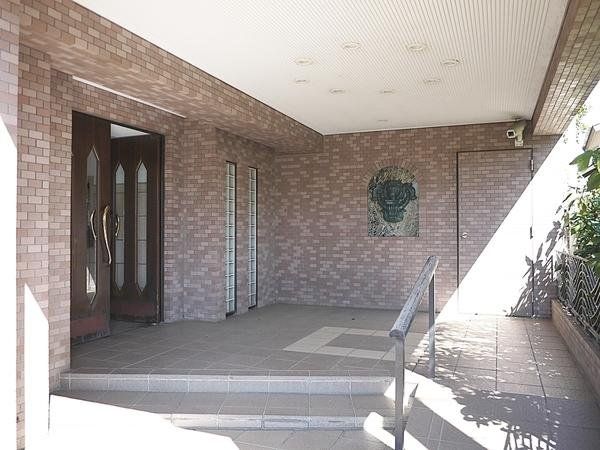 �G���g�����X �Ǘ����s���͂����������̂���G���g�����X�B