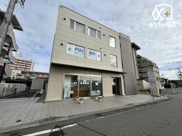 ���ӊ� �k��10���B�H�Éw���k��3���̂������ȁE���̓N���j�b�N�ł��B 790m