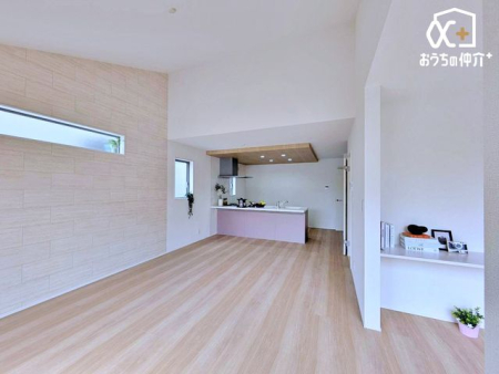 ���r���O �V�䂪�����J����������܂��B