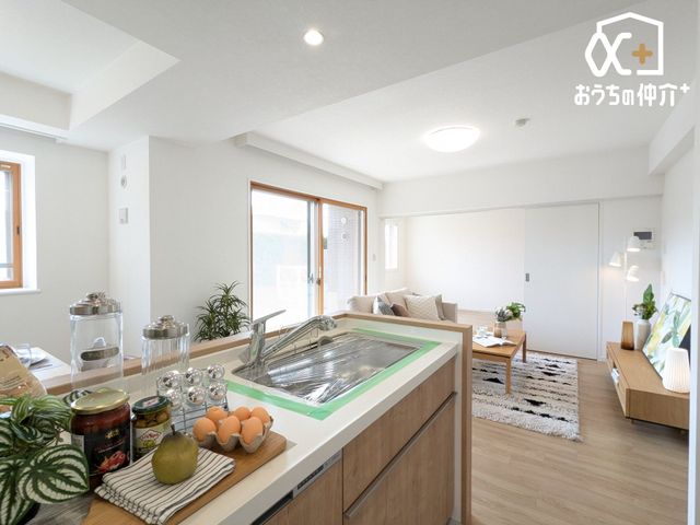 ���r���O �傫�ȑ����炽���Ղ�z�����������ޖ��邢���r���O�B�Ƒ��c���⃊���b�N�X�^�C���ɍœK�ȊJ�������ӂ���Ԃł��B