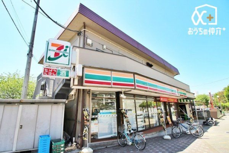 ���ӊ� �Z�u���C���u�����n�ΐ_��5���ړX �k��6���B24���ԉc�ƂȂ̂ŋ}�Ȃ��������ɂ��֗��ł��B�R�����̂��΂Ɉʒu���A�y�H��J�t�F�Ȃǂ̈��ݕ���̔����Ă��܂��B 440m