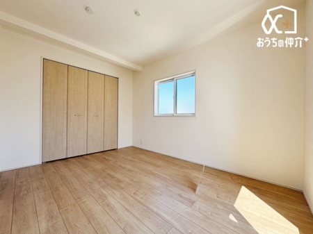 �q������ �o���R�j�[�ɖʂ����m���͎q�������ɂ�������