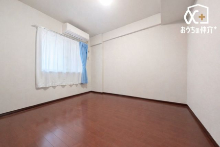 ���̑����� �L�X�Ƃ����N���[�[�b�g�t���̗m���ŁA�G�߂̗m���⏬�����X�b�L�����[�B��Ƃ肠���ԂŁA���K�ɂ��߂������������܂��B