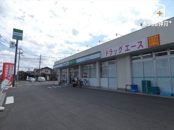 ���ӊ� �t�@�~���[�}�[�g�{�h���b�O�G�[�X��z�I��X �k��13���B���ԏꂪ�L���R���r�j�G���X�X�g�A 990m