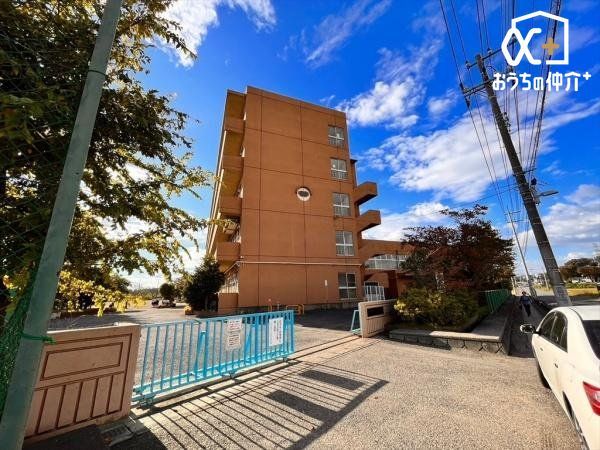 ���ӊ� �x�m���s�����J���w�Z �k��14���B���J�����A���J�����ł��B 1050m