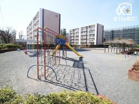 ���ӊ� �v�Đ쓌�Z��O�����V�� �k��6���B�W�����O���W���Ƃ��ׂ�䂪��̂ɂȂ��Ă���R���r�l�[�V�����V��A�u�����R�A����Ă��A�o��_ 420m