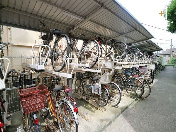 ���̑� �����t���̒��֏�͉J�ł����S�ł���