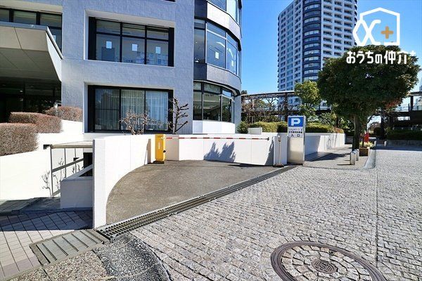 ���ԏ� �n�����ԏ�̓�����ł�