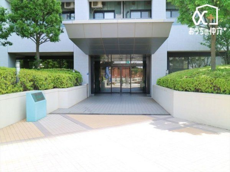 �G���g�����X �������̍s���͂����G���g�����X