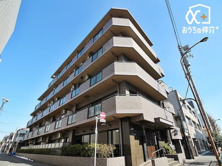 ���n�O�ώʐ^ �I�[�g���b�N�E��z�{�b�N�X�����ŁA���S���ĕ�点��Z���B