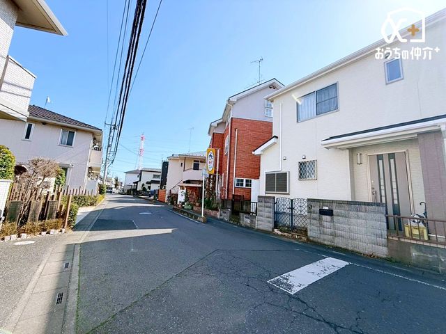 ���n�O�ώʐ^ �w�܂ł̓t���b�g�ȓ��̂�Ŏ��ӂɂ�24���ԉc�Ƃ̃X�[�p�[�����肨�����ɂ��֗��Ȋ��ł��B