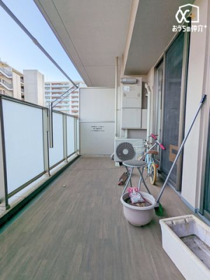 �o���R�j�[ �z������̗ǂ��o���R�j�[�ł��B2��������o����ł��܂��B