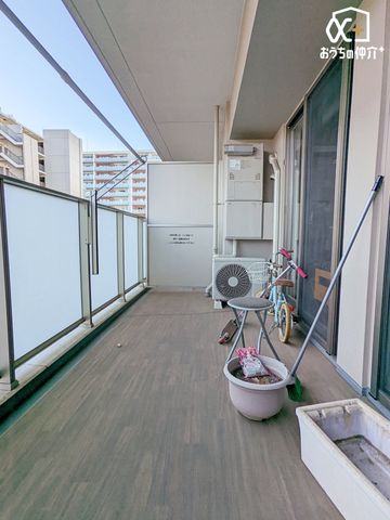 �o���R�j�[ �z������̗ǂ��o���R�j�[�ł��B2��������o����ł��܂��B