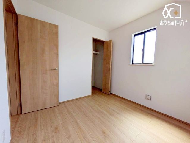 ���̑� �N���[�[�b�g�̂���m���ł��B�m���Ȃǂ����[�ł��܂��B
