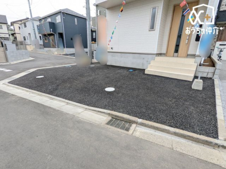  �J�[�X�y�[�X�͕��ʎ�1��B���֋߂��J�̓������S�B�o�����L���ؕԂ��y�X�B���H����t���b�g�Ńo�b�N���Ԃ����₷���ł��B