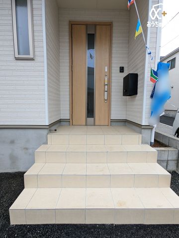 ���� �O���猩�����ւ܂��̗l�q�ł��B���񌻒n�ɑ����^��ł��������������������B