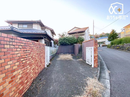 ���n�O�ώʐ^ �ՐÂȏZ��n�́A�����⌖�����痣�ꂽ���������������L����A�ΖL���Ȍ����␮�����ꂽ���H�������ł��B�Ƒ��A��⍂��҂ɂ����S�Ȏ����̗ǂ������͂ŁA���₩�ȓ��킪�߂����܂��B