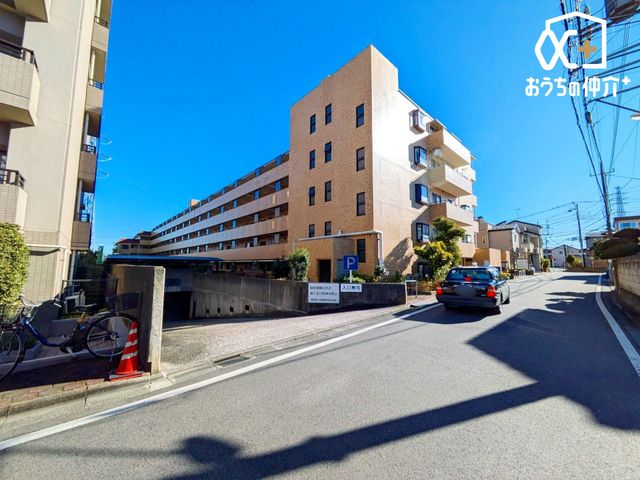 ���n�O�ώʐ^ ���ӂɐ����{�݂��������֐����������n�ł��B