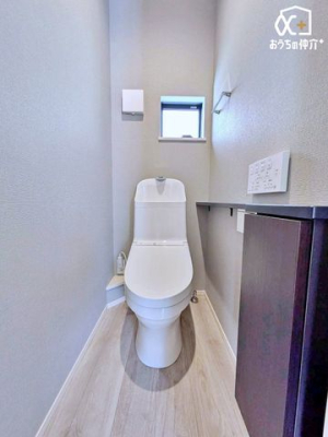 �g�C�� �g�C���p�i���T�b�ƕЕt�����鏬���Ȏ��[������A���������B���ăX�b�L���Ƃ�����ԂɁB