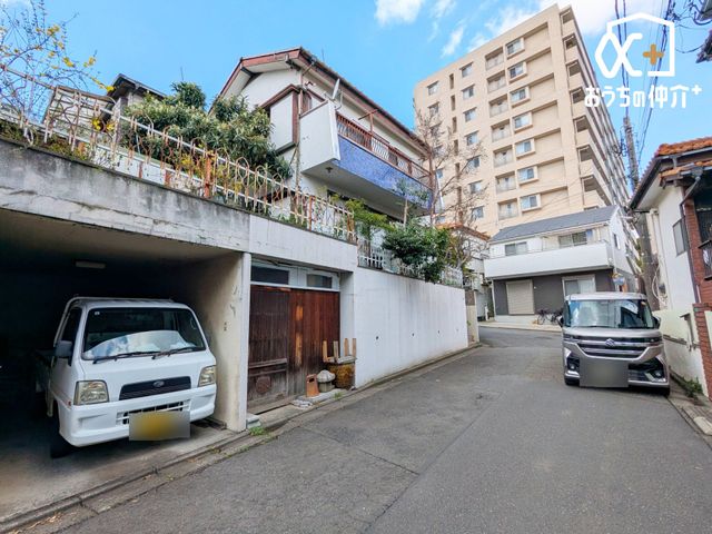 ���n�O�ώʐ^ �����������Z��X�̑O�ʓ��H�B�Ԓʂ肪���Ȃ��Â��ň��S�B���ʂ��ǍD�ŏo���ɂ��X���[�Y�B����������ǂ��A���s�������K�ł��B�O�ʓ��H�ܑ͕����s���͂��A�J�̓��������₷�����ł��B