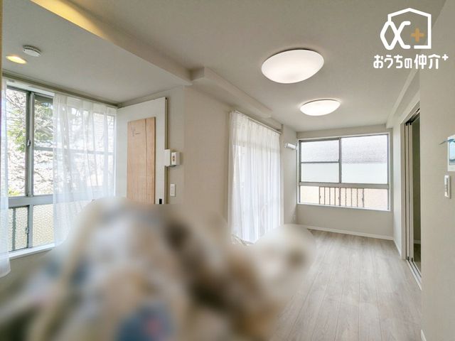 ���r���O ���邢�z�˂����������݁A�Ƒ��c���̎����߂������r���O�_�C�j���O�B����A���n�ɂėz�����������m���߂��������B