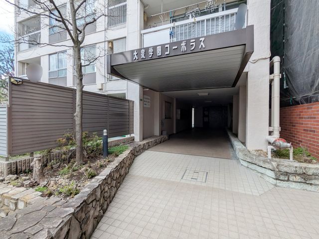 �G���g�����X �������̂���A�����������G���g�����X�B�����x���n�ɑ����^�΂�Ă݂܂��񂩁H���ЃX�^�b�t�����ē��������܂��̂ł��C�y�ɂ��₢���킹���������܂��B